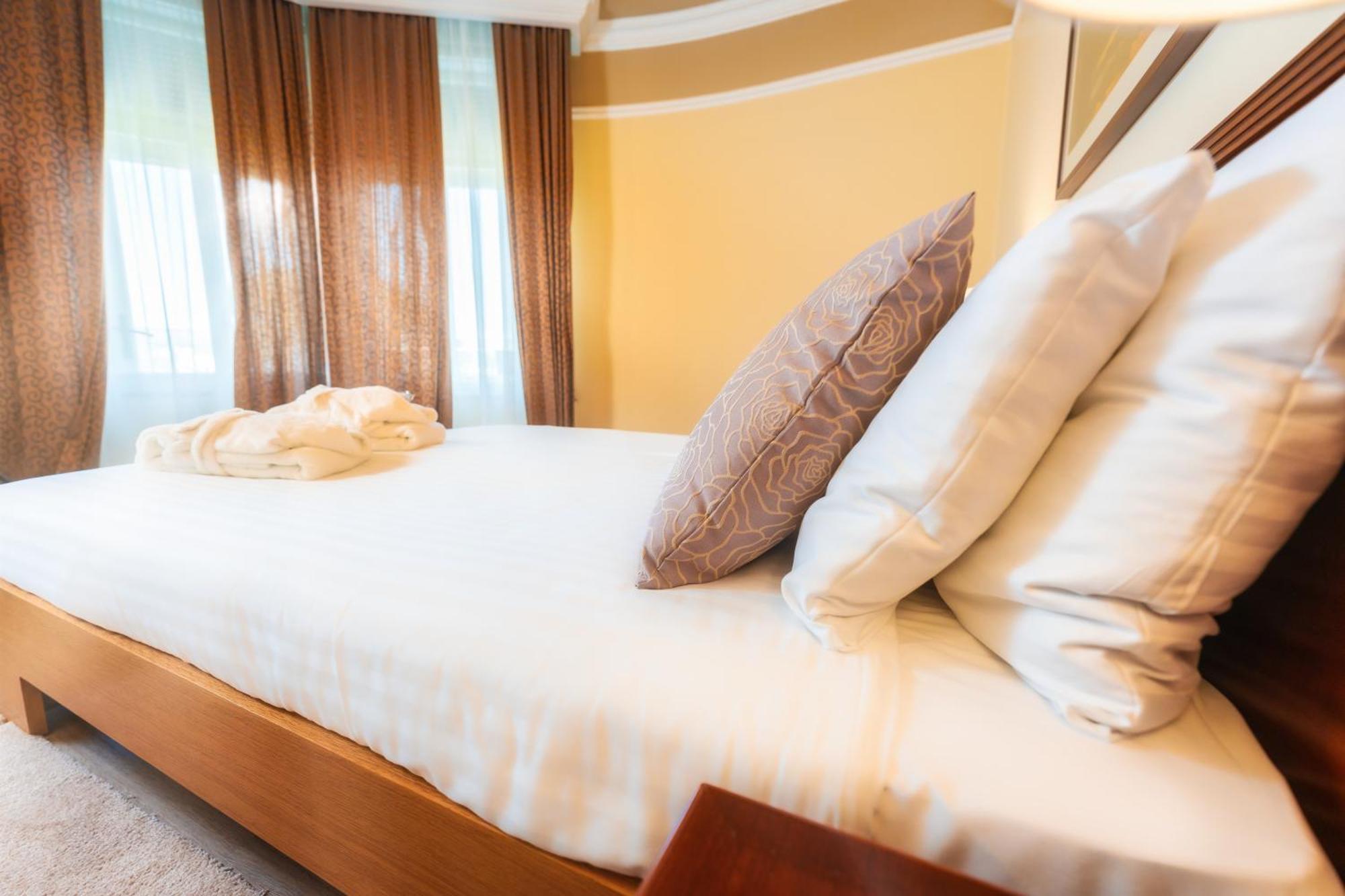 Bristol Hotel Οπατία Εξωτερικό φωτογραφία