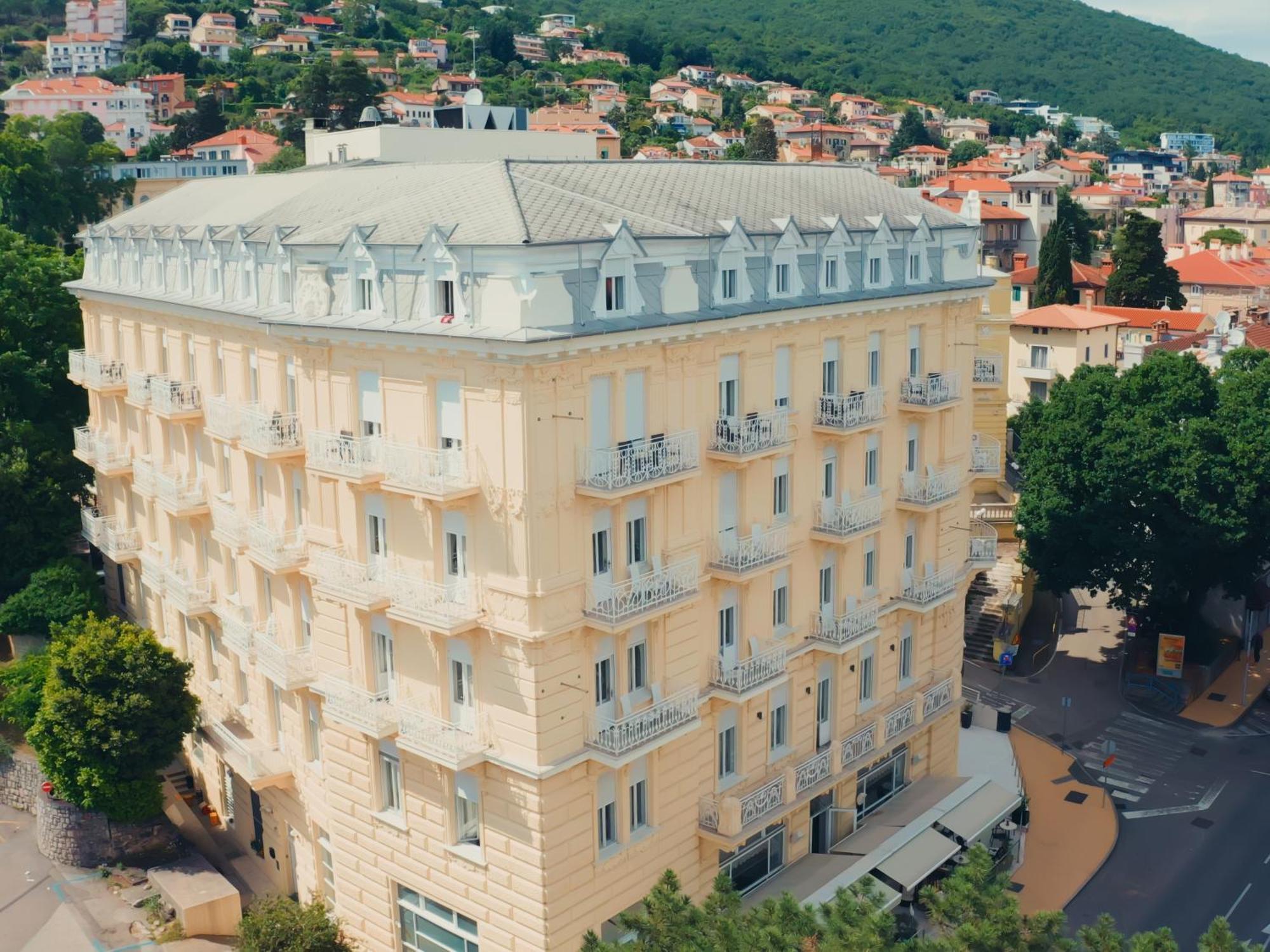 Bristol Hotel Οπατία Εξωτερικό φωτογραφία